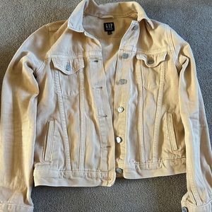Gap denim jacket in XS.